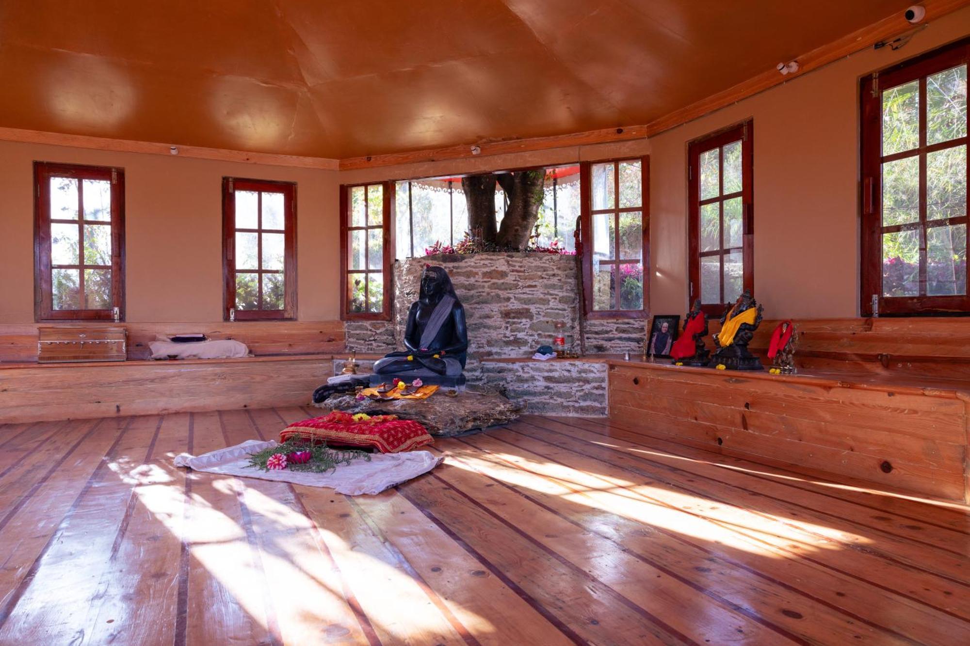 Dunagiri Retreat Dwarahat Bagian luar foto